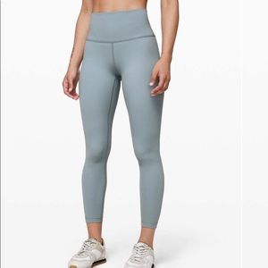 LULULEMON WUNDER UNDERS 25” SIZE 6